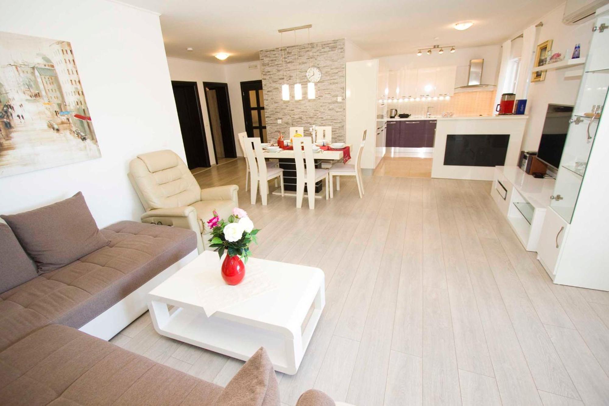 Stipe Apartment